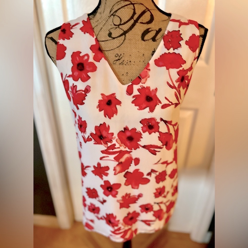 Kenar Sleeveless Pink Red & White Floral Printed Flowy V-Neck Tank Top Blouse XL - Picture 2 of 12